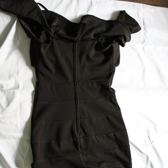 Emerald Sundae Women's Small Black Fit and Flare Dress - Picture 5 of 9